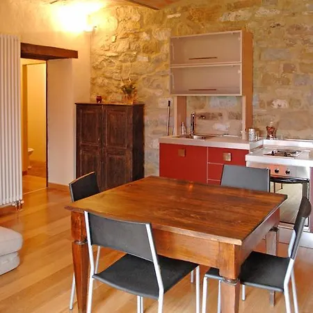 Borgo Pianello 度假居 Rocca Corneta